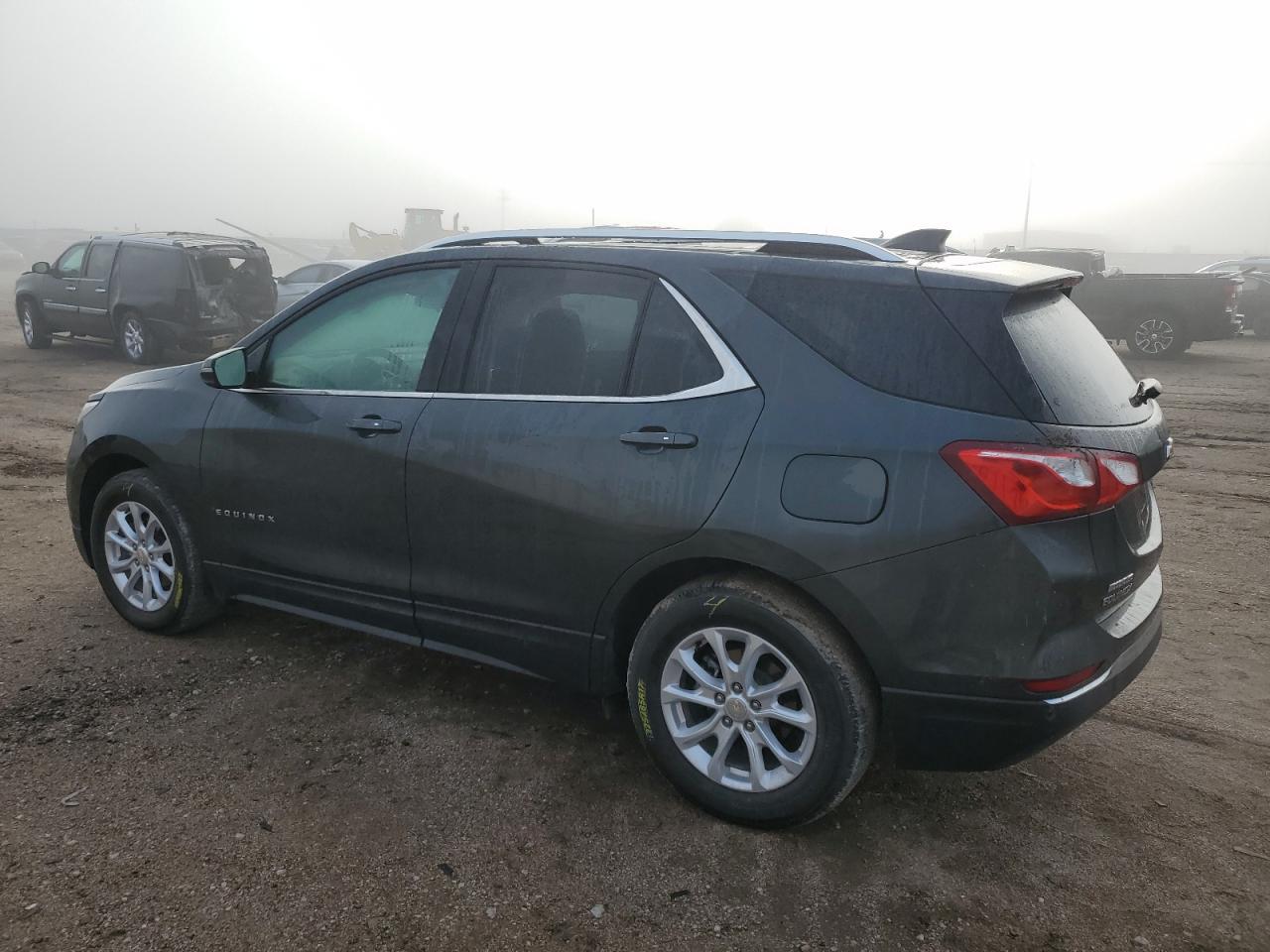 2019 Chevrolet Equinox Lt - Image 2
