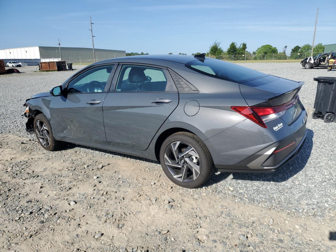 2025 Hyundai Elantra Sel Sport - Фото 2