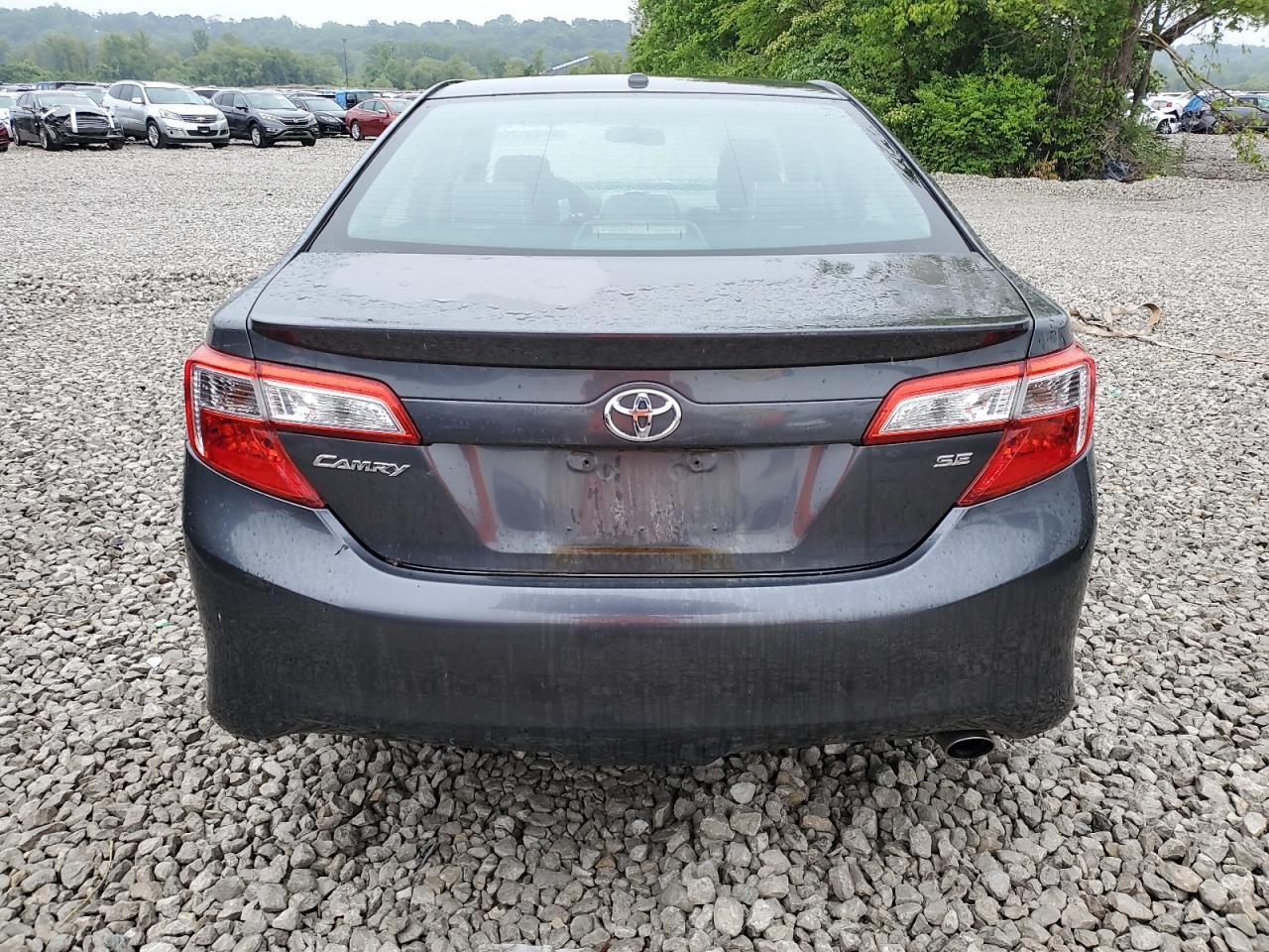 2012 Toyota Camry Base - Фото 6