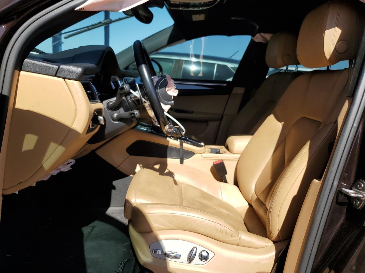 2018 Porsche Macan S - Image 7