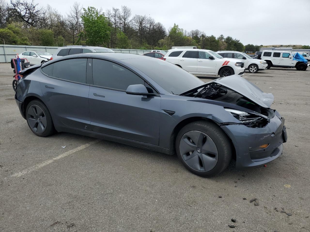 2021 Tesla Model 3 - Фото 4