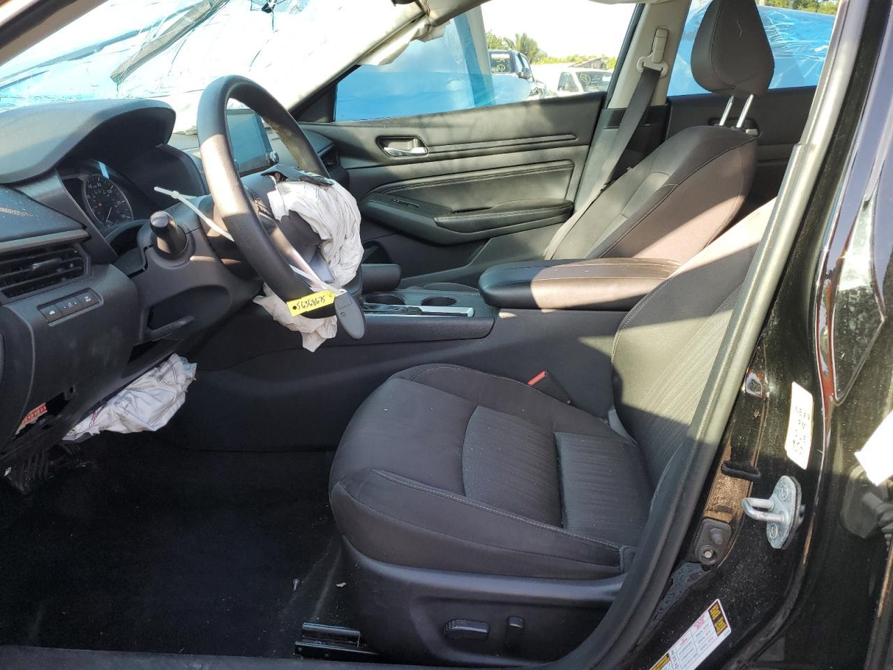 2019 Nissan Altima S - Image 7