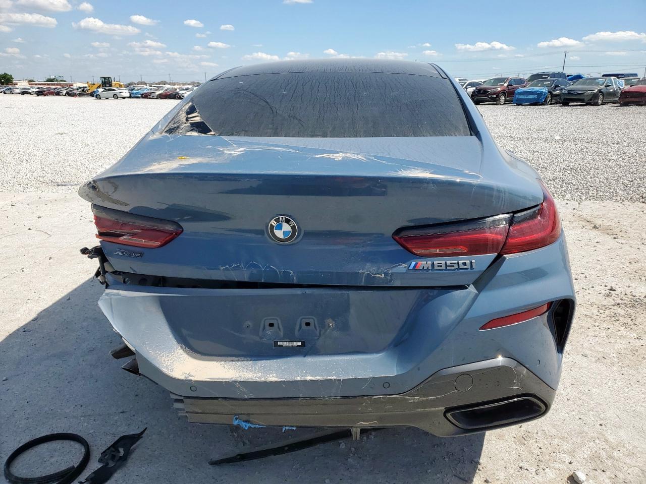2022 BMW M850Xi - Фото 6