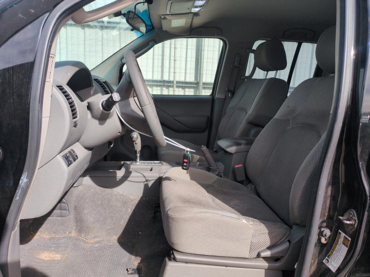 2008 Nissan Frontier Crew Cab Le - Image 7