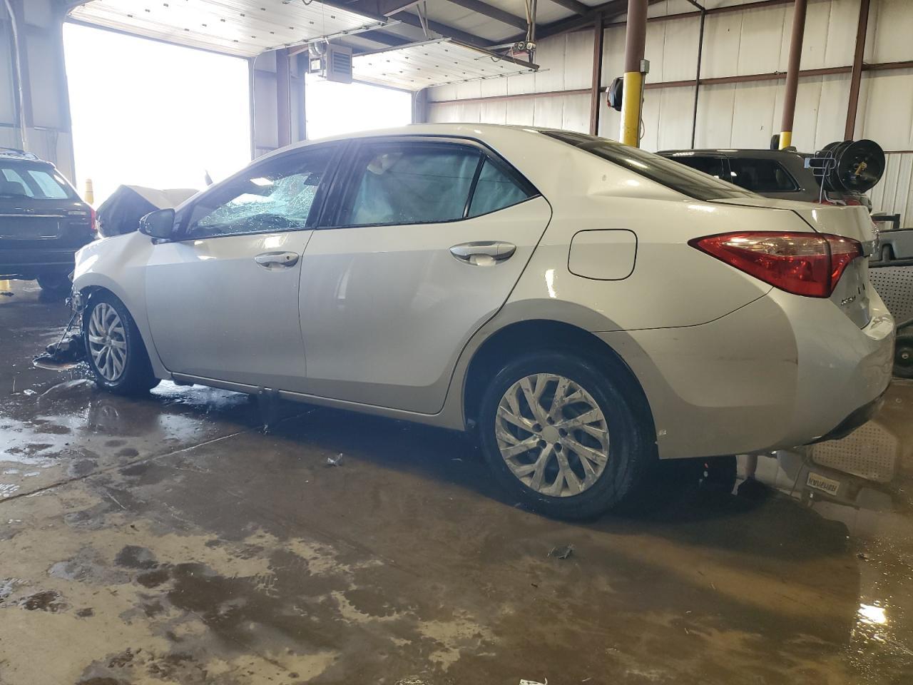 2018 Toyota Corolla Le - Фото 2