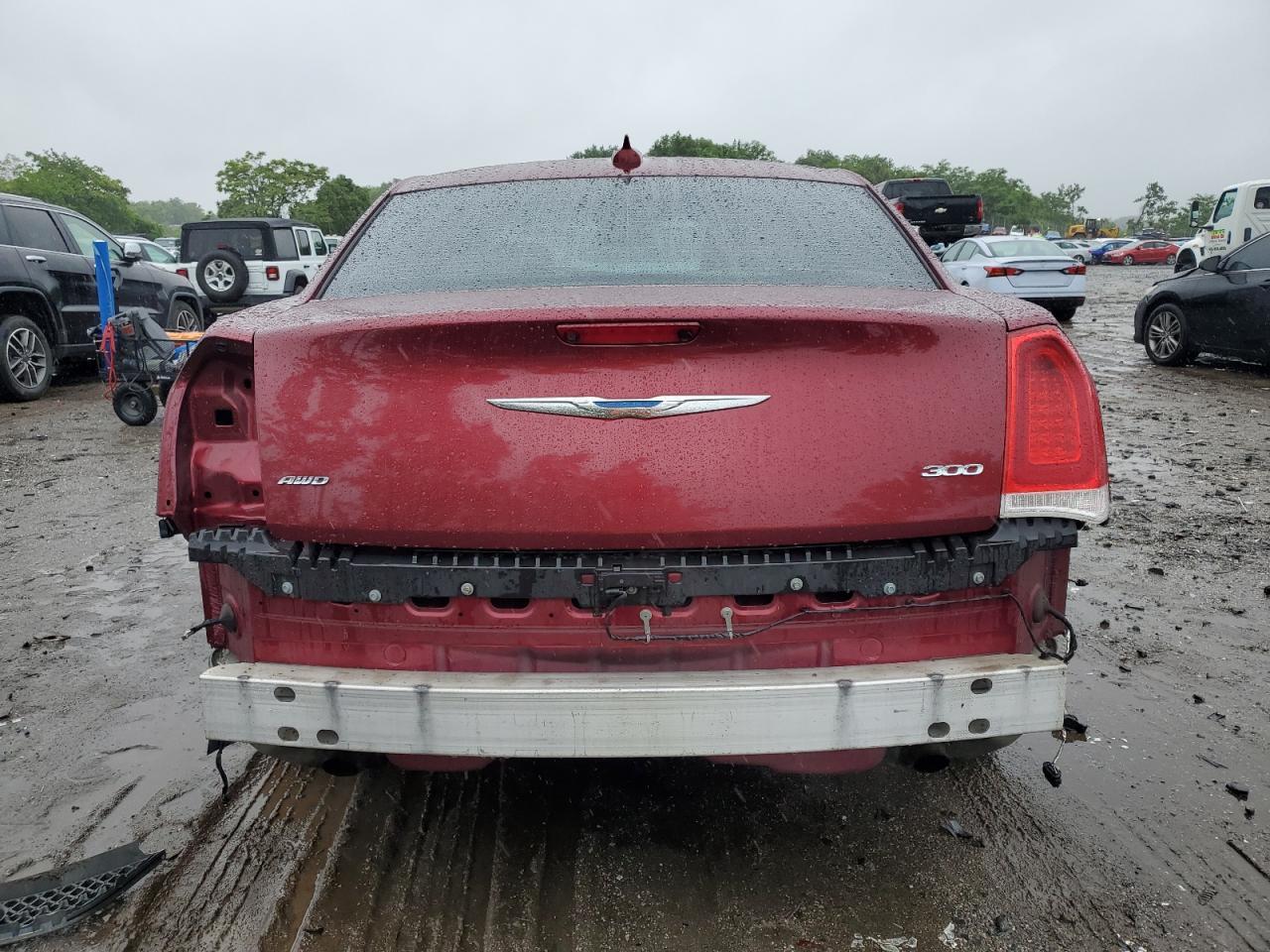 2018 Chrysler 300 Limited - Image 6