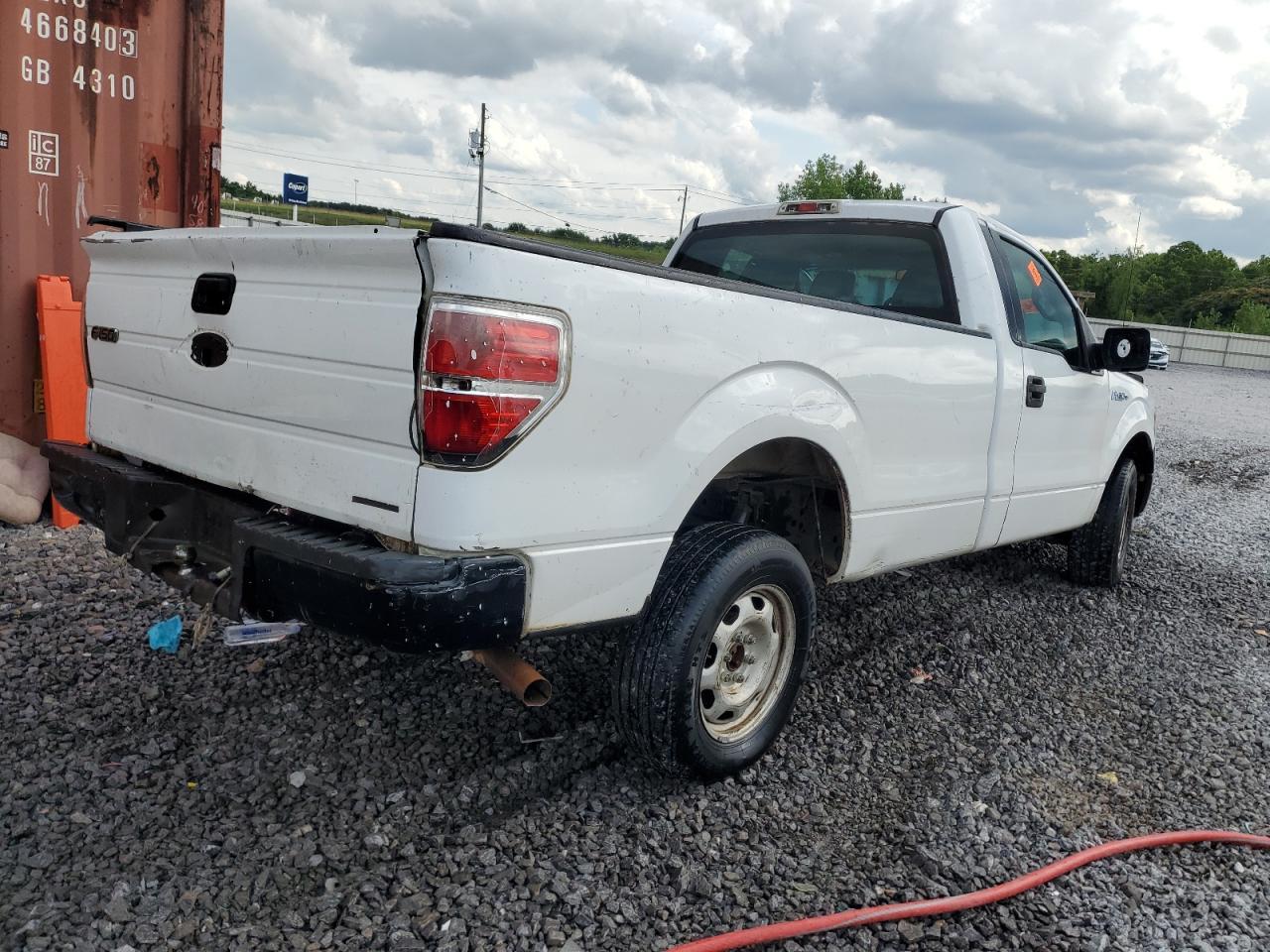 2011 Ford F150 - Фото 3