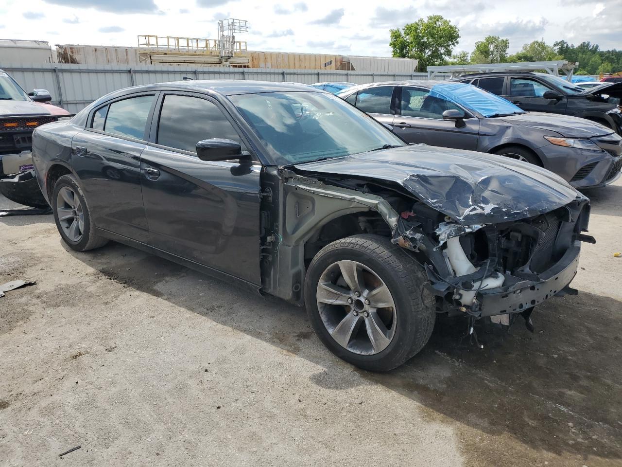 2016 Dodge Charger Sxt - Image 4