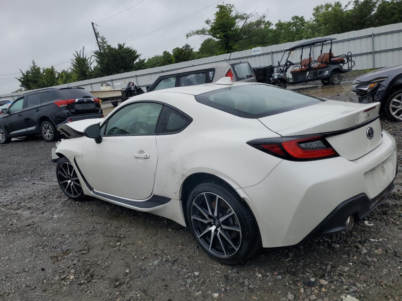 2023 Toyota Gr 86 - Image 2