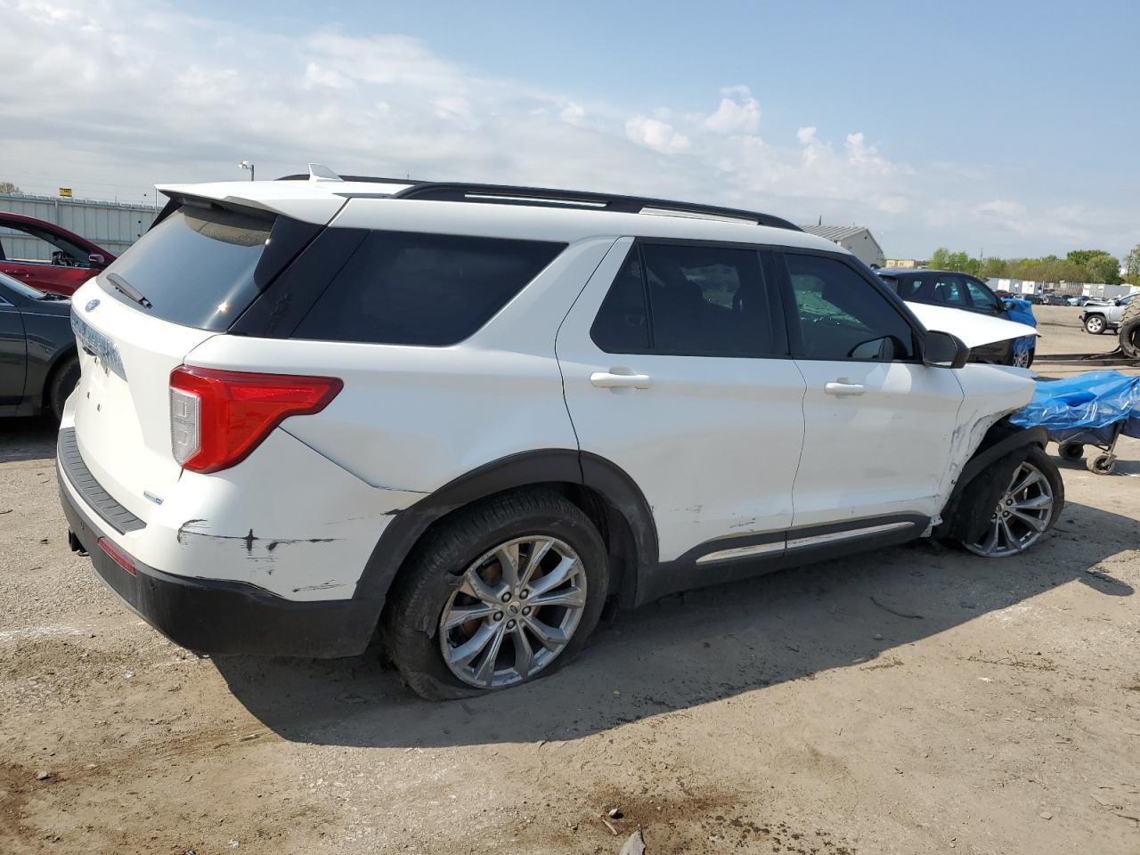 2020 Ford Explorer Xlt - Image 3