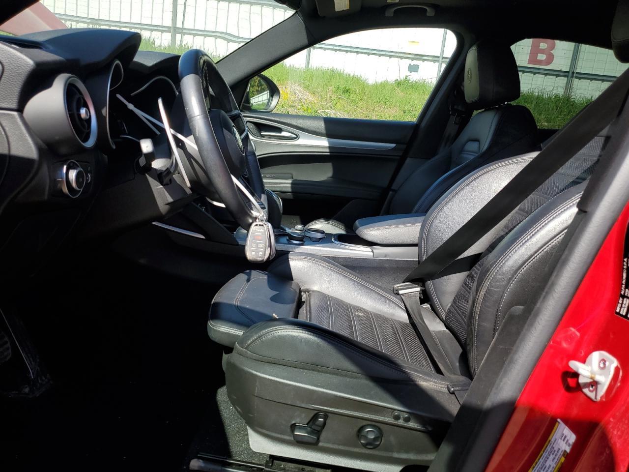 2020 Alfa Romeo Stelvio Ti - Image 7