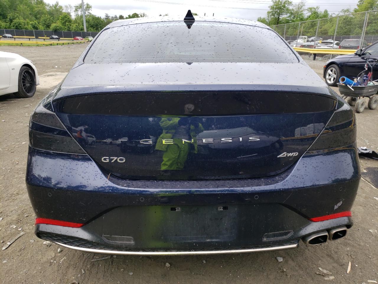 2023 Genesis G70 Base - Image 6