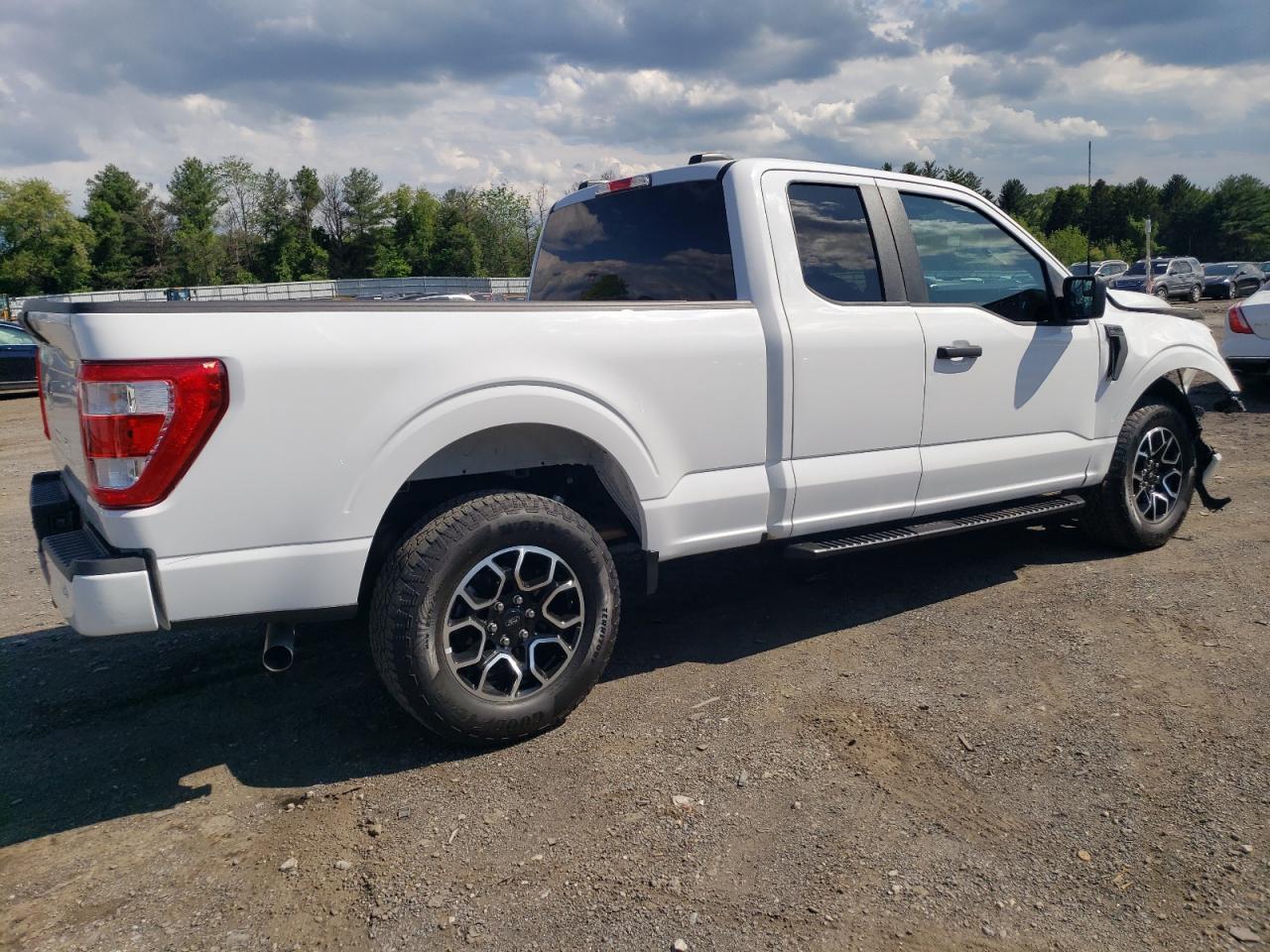 2023 Ford F150 Super Cab - Фото 3