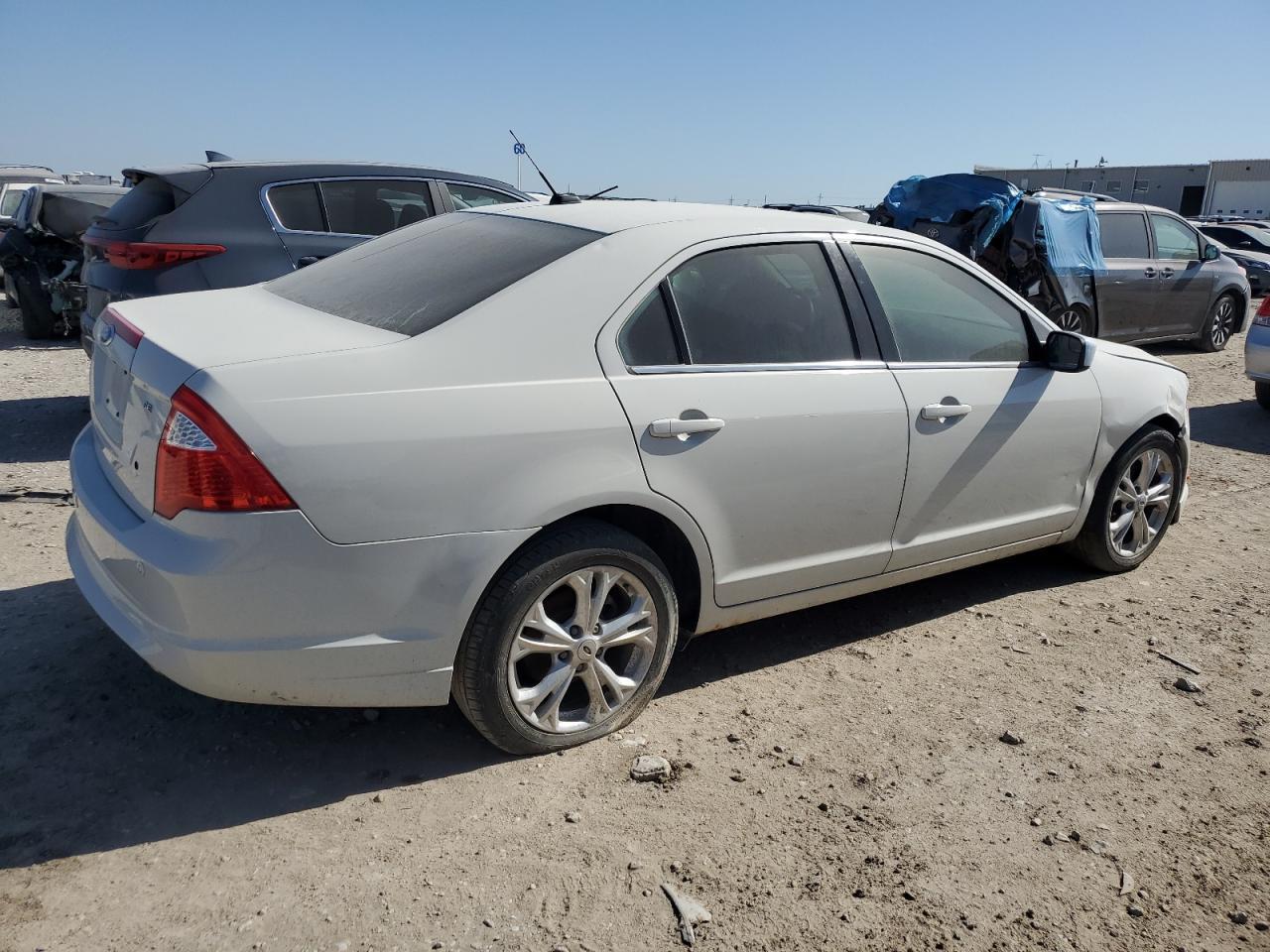 2012 Ford Fusion Se - Image 3