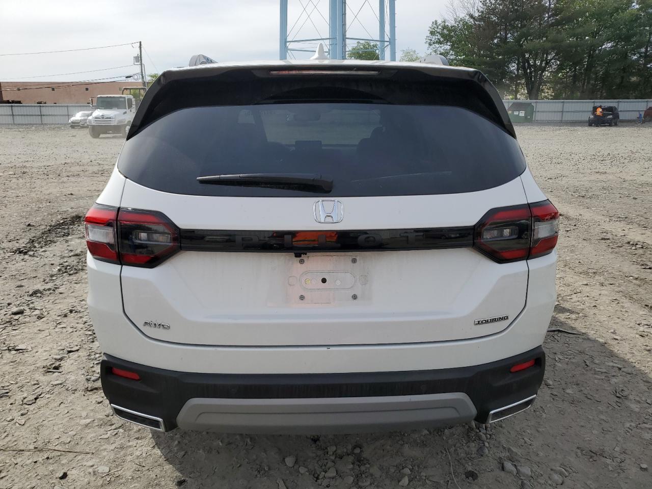 2024 Honda Pilot Touring - Фото 6