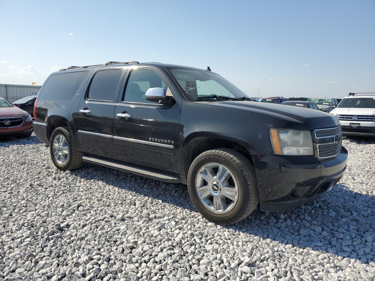 2010 Chevrolet Suburban K1500 Ltz - Image 4