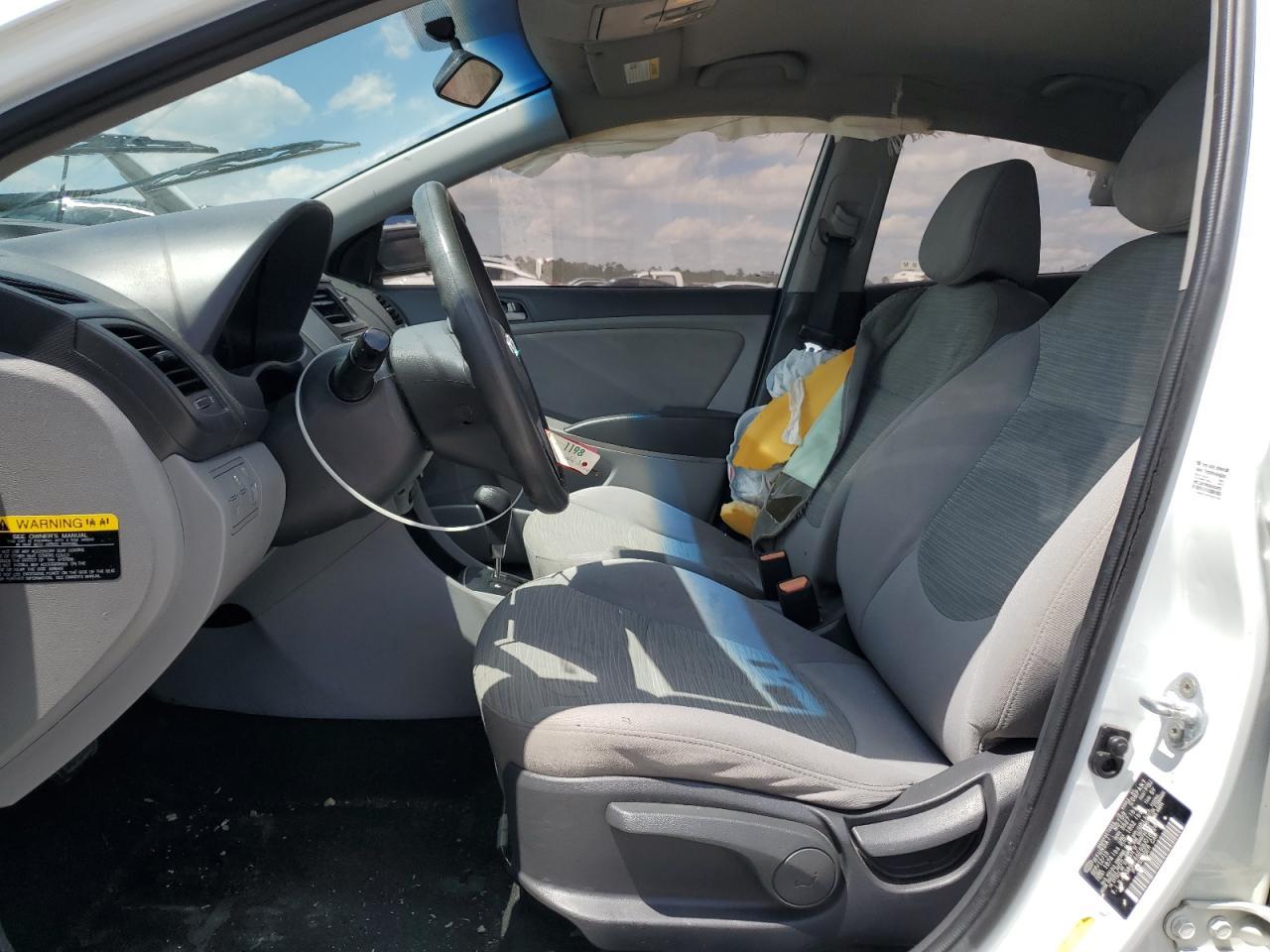 2016 Hyundai Accent Se - Фото 7