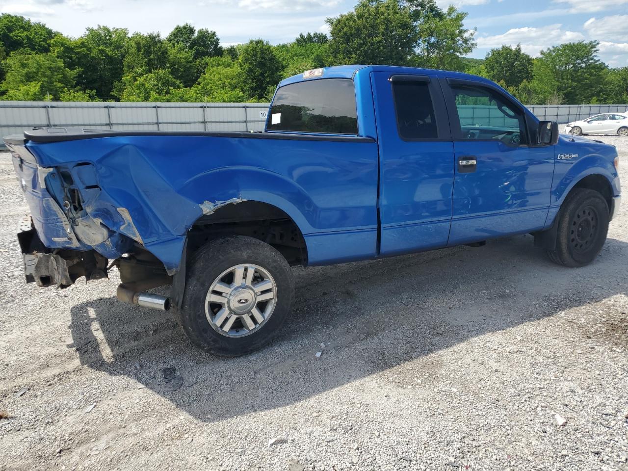 2013 Ford F150 Super Cab - Фото 3