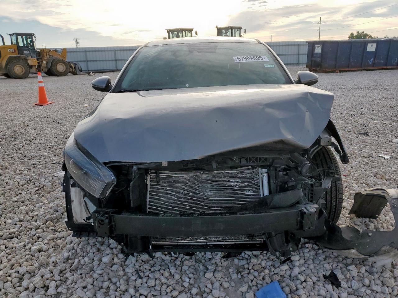 2022 Kia Forte Fe - Фото 5