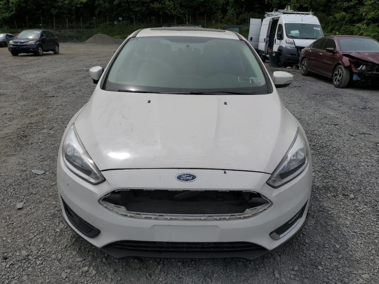 2018 Ford Focus Titanium - Image 5