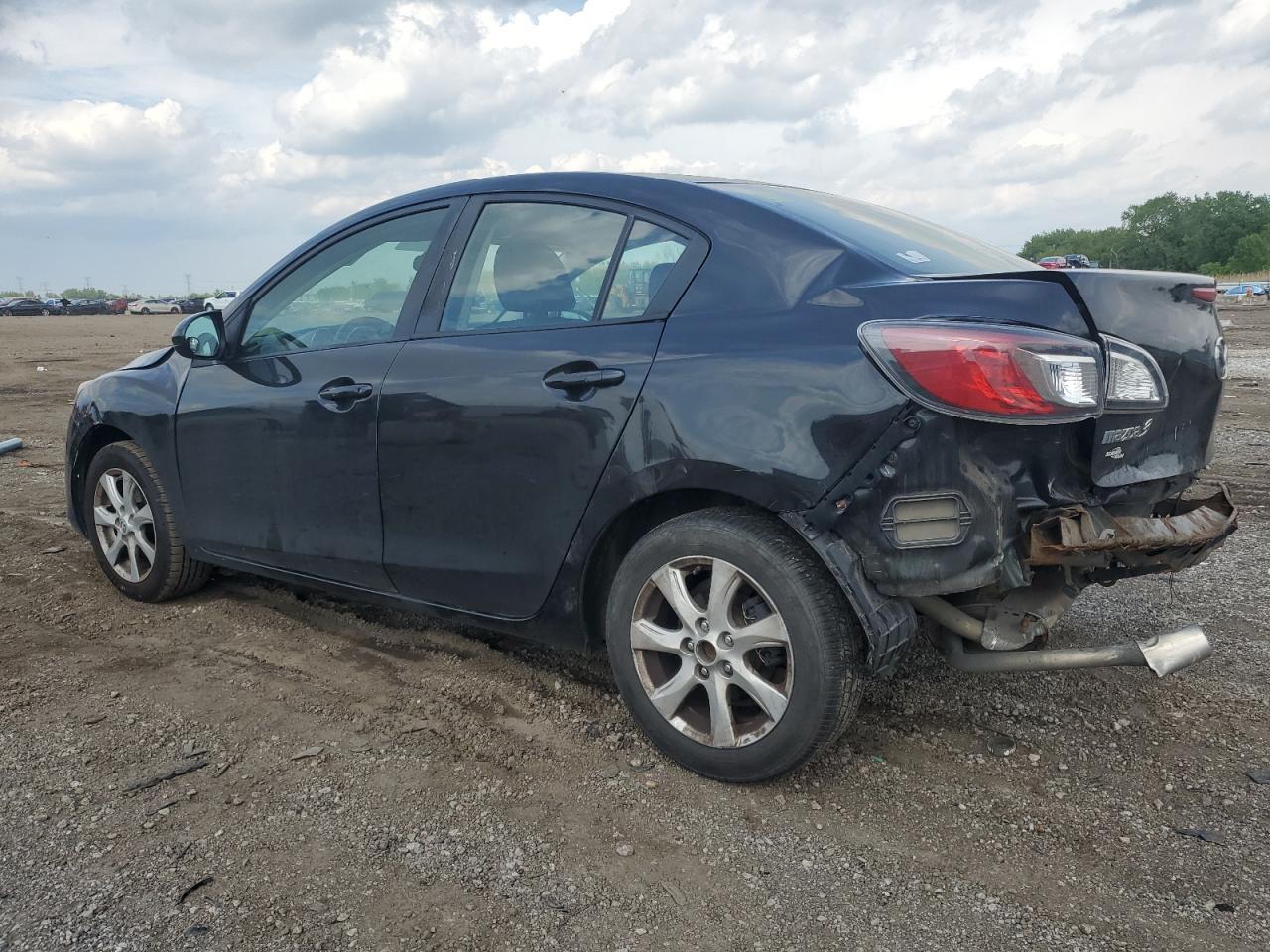 2010 Mazda 3 I - Image 2