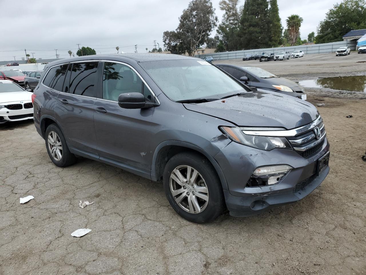 2016 Honda Pilot Lx - Image 4