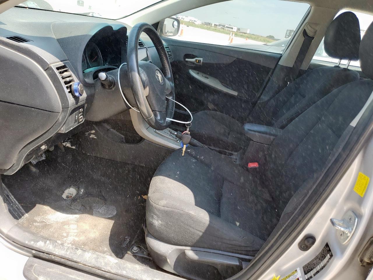 2010 Toyota Corolla - Image 7