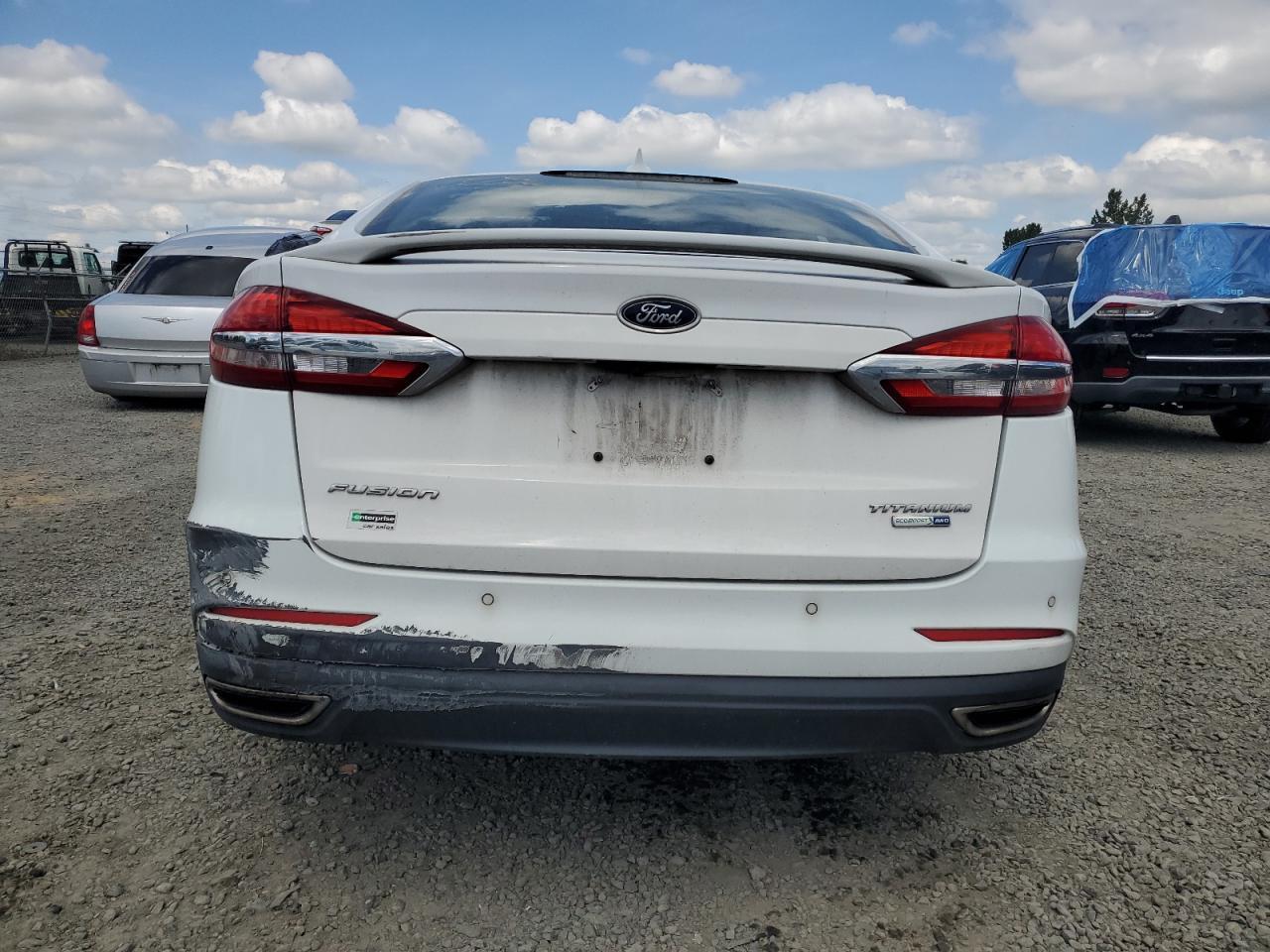 2020 Ford Fusion Titanium - Фото 6