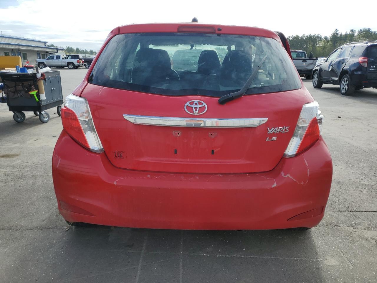 2012 Toyota Yaris - Image 6