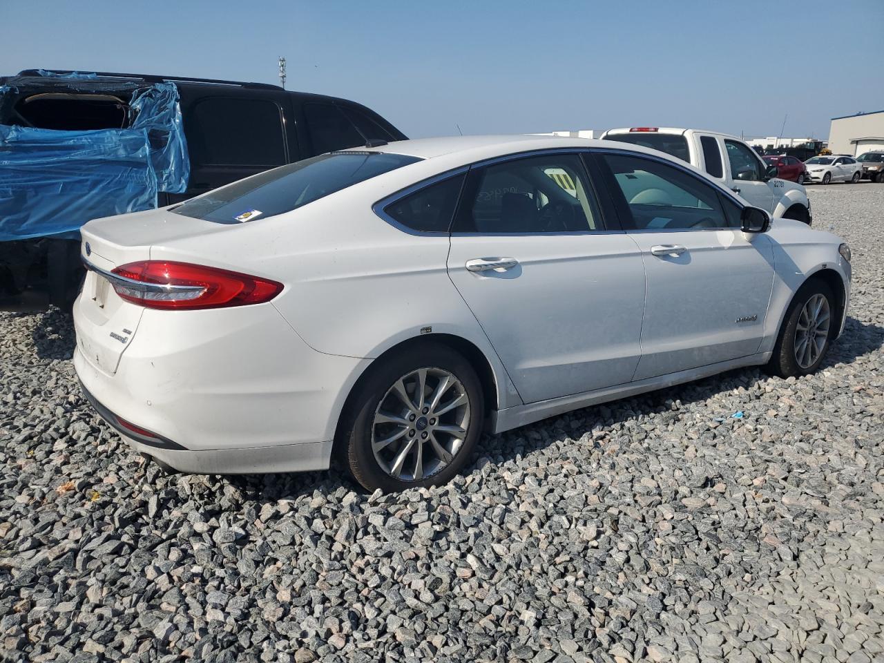 2017 Ford Fusion Se Hybrid - Image 3