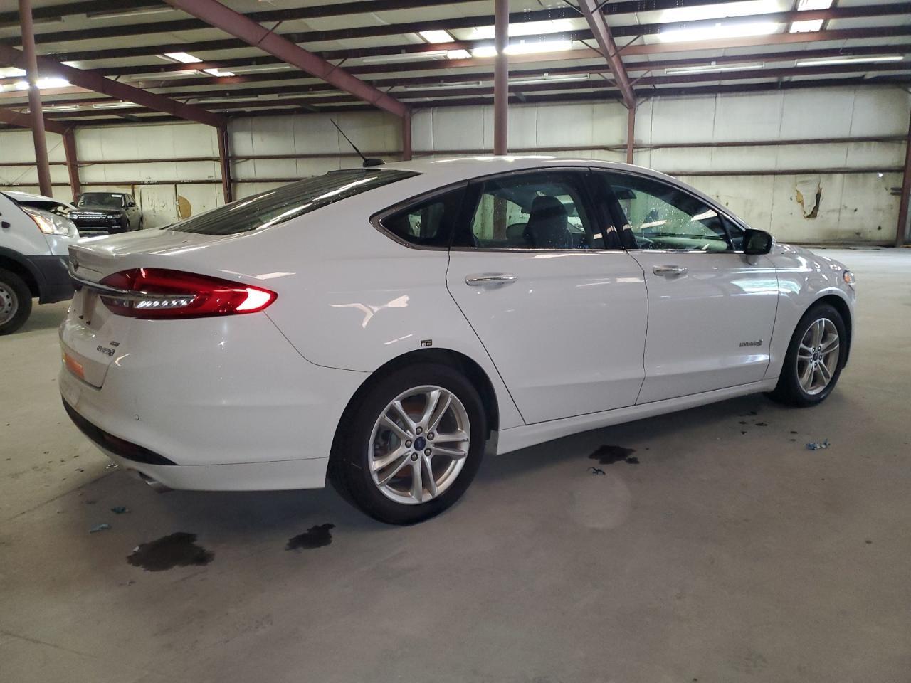 2018 Ford Fusion Se Hybrid - Фото 3