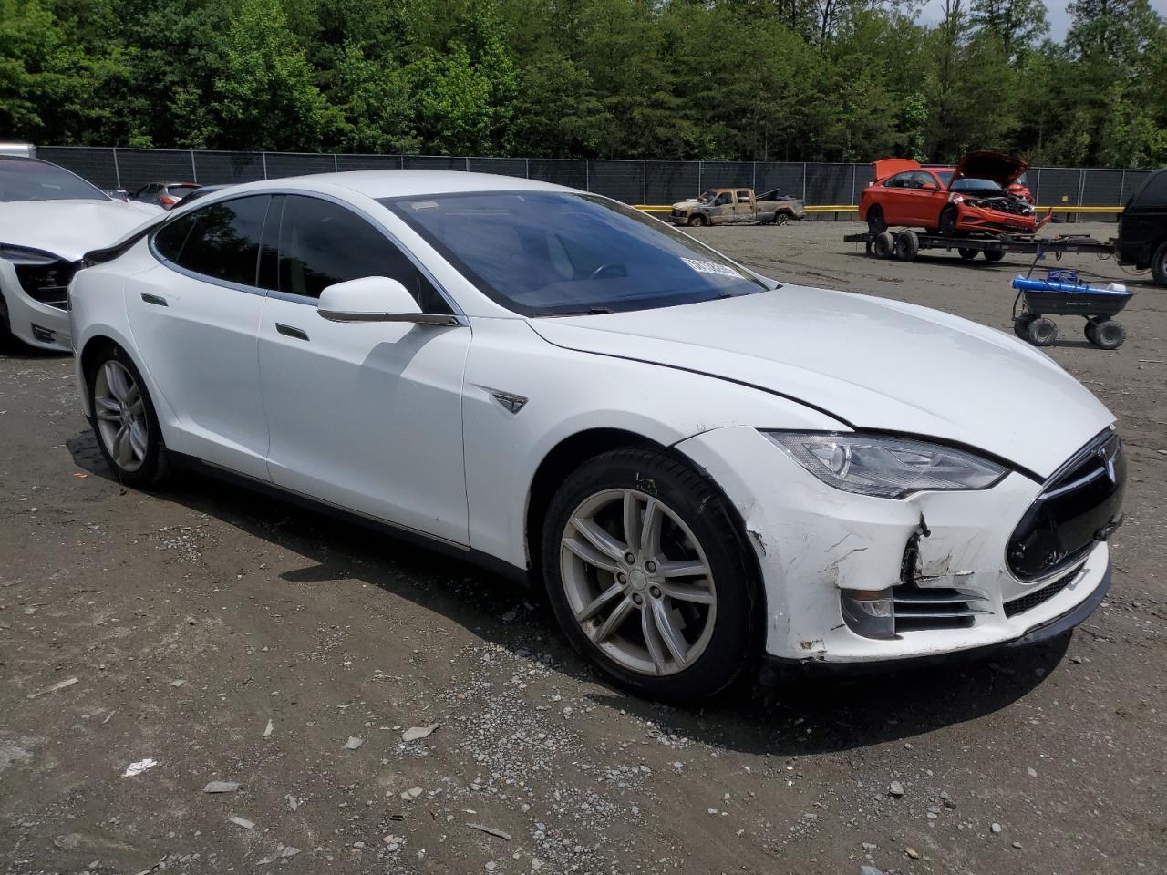 2014 Tesla Model S - Image 4