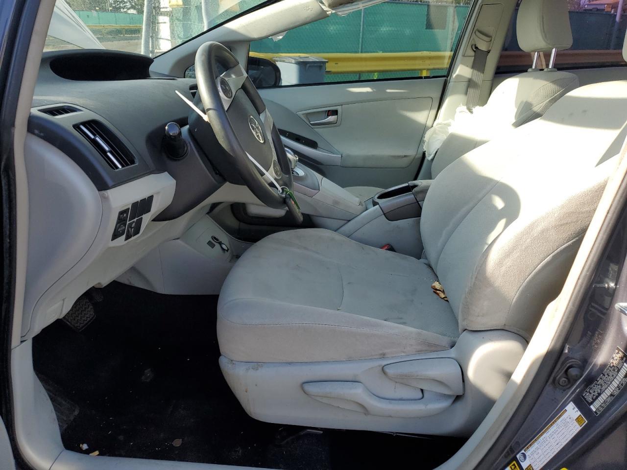2015 Toyota Prius - Image 7