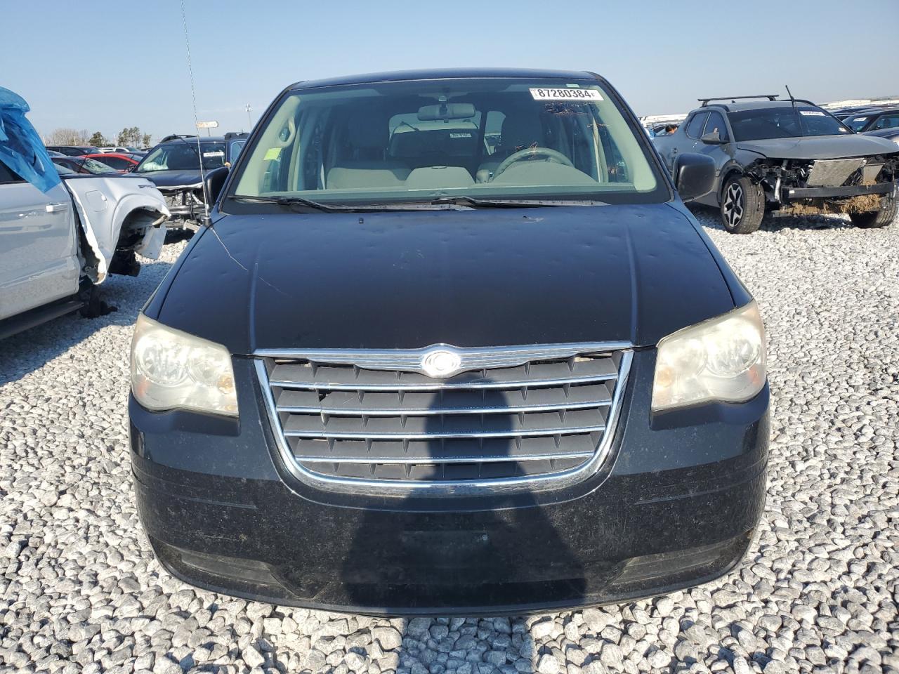 2009 Chrysler Town & Country Lx - Фото 5