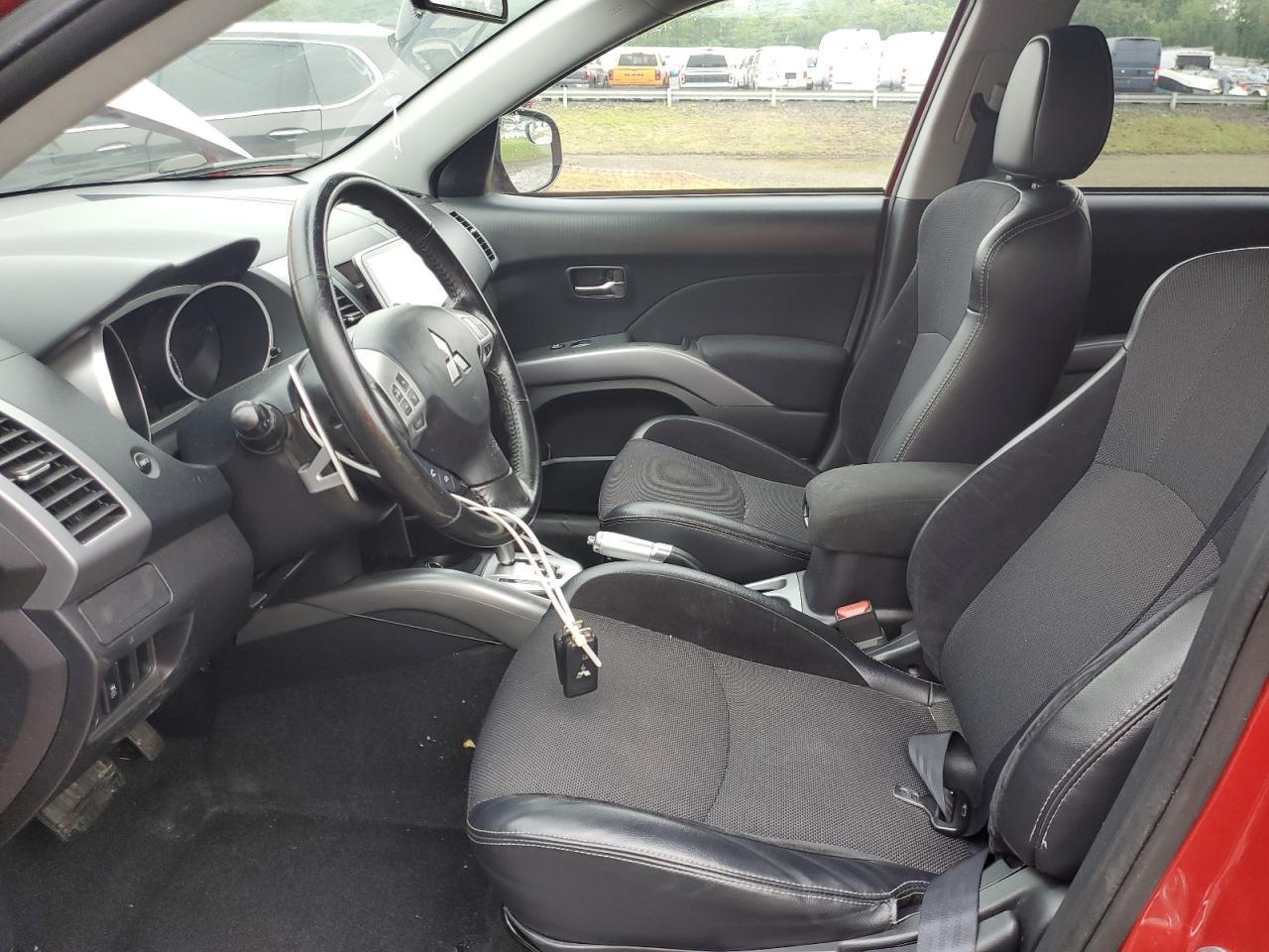 2011 Mitsubishi Outlander Se - Image 7