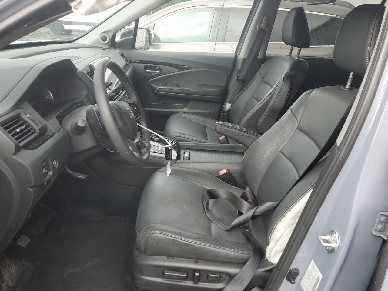 2022 Honda Pilot Touring - Image 7