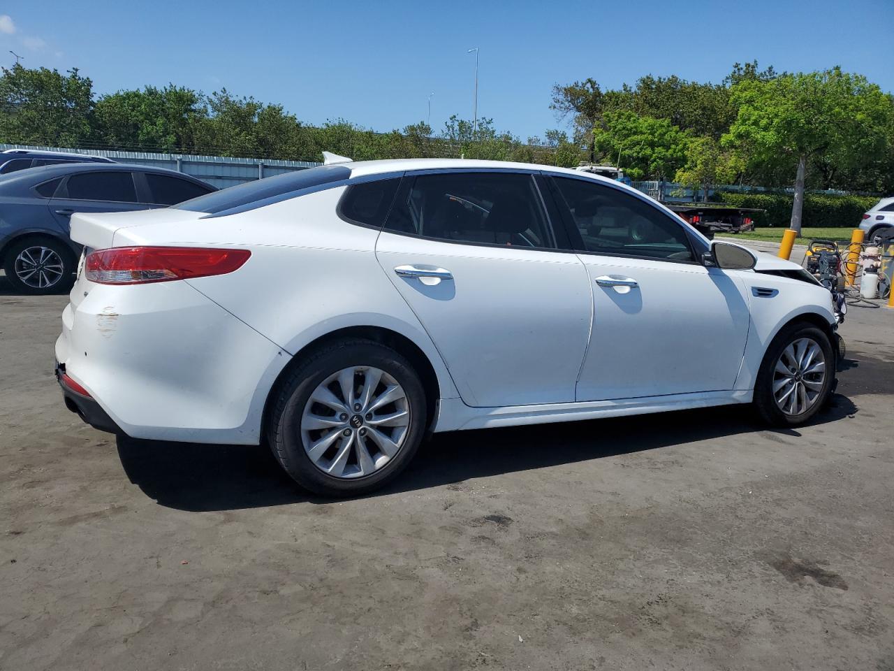 2018 Kia Optima Ex - Фото 3