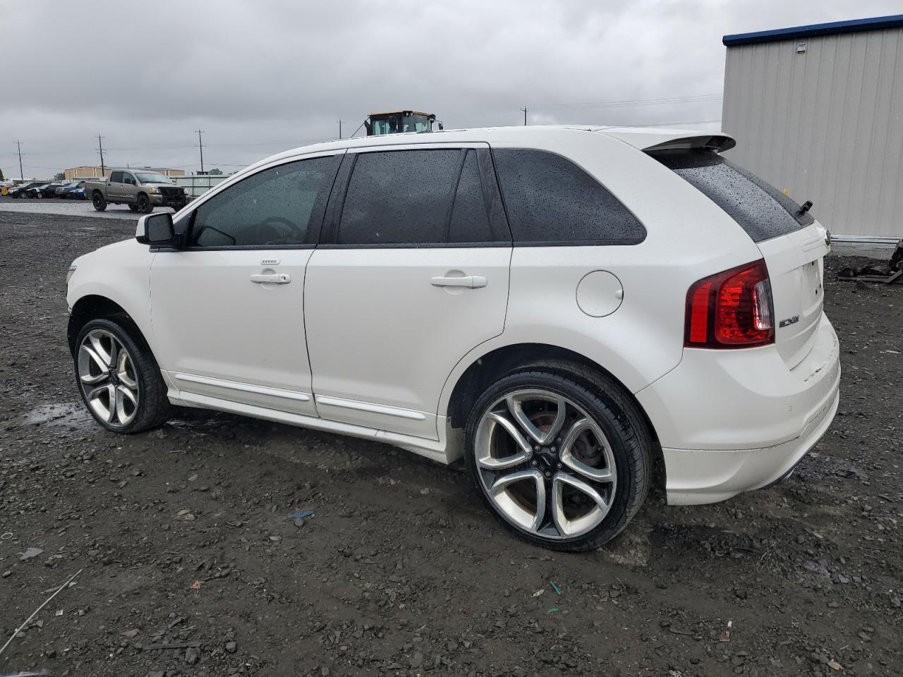 2011 Ford Edge Sport - Фото 2