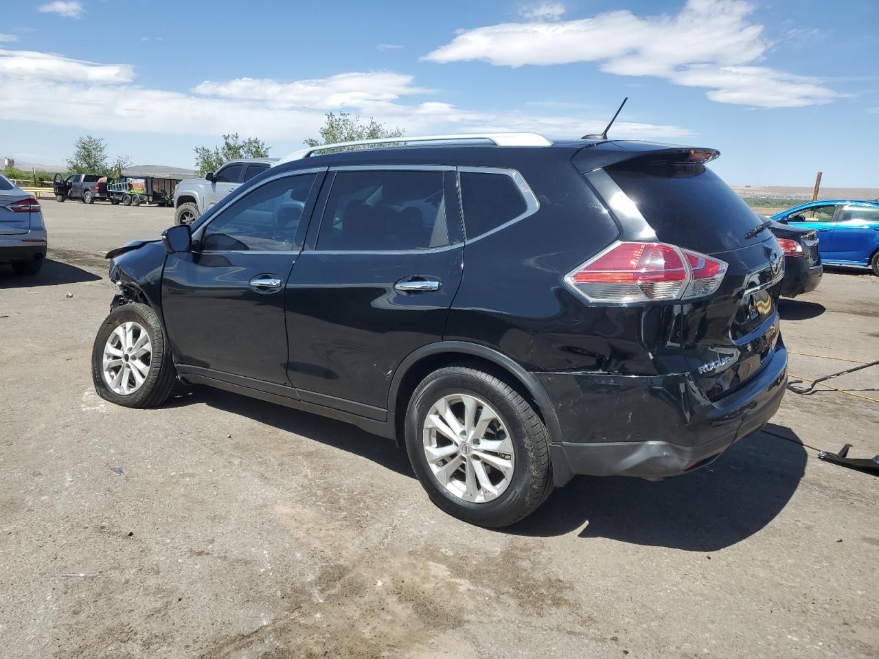 2015 Nissan Rogue S - Image 2