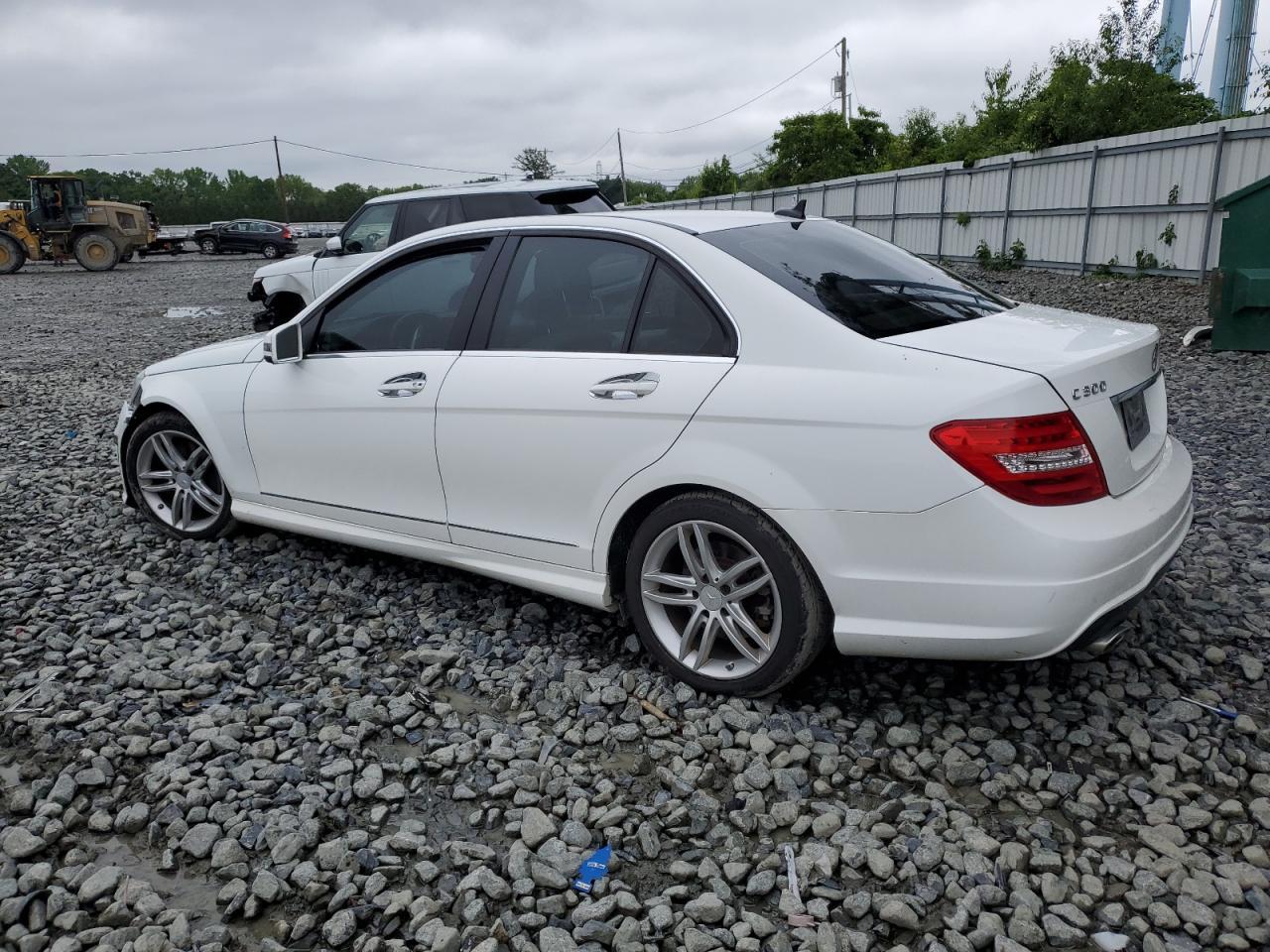 2013 Mercedes-Benz C 300 4Matic - Фото 2