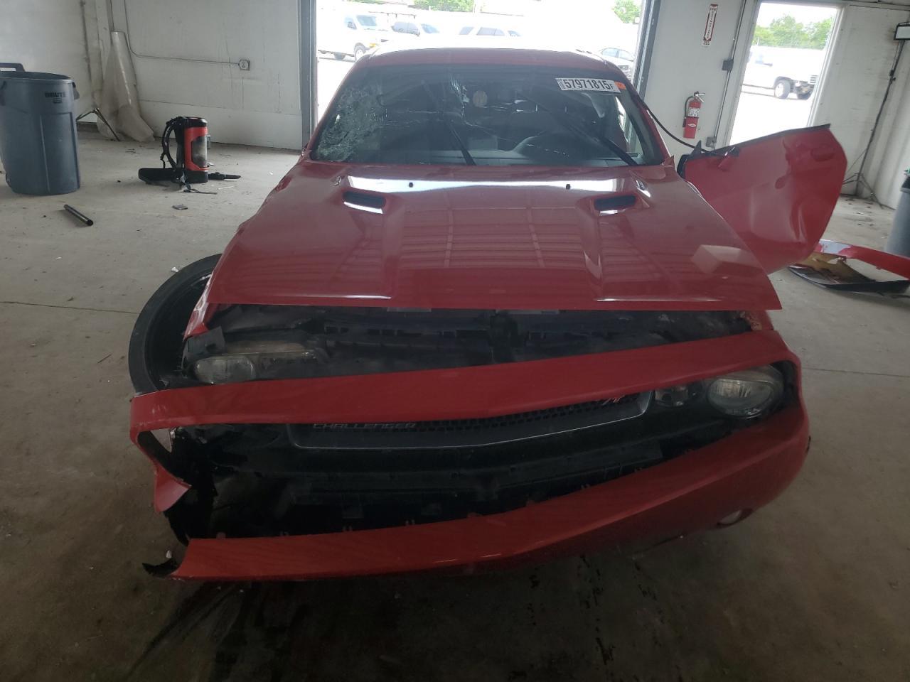 2012 Dodge Challenger R/T - Image 5
