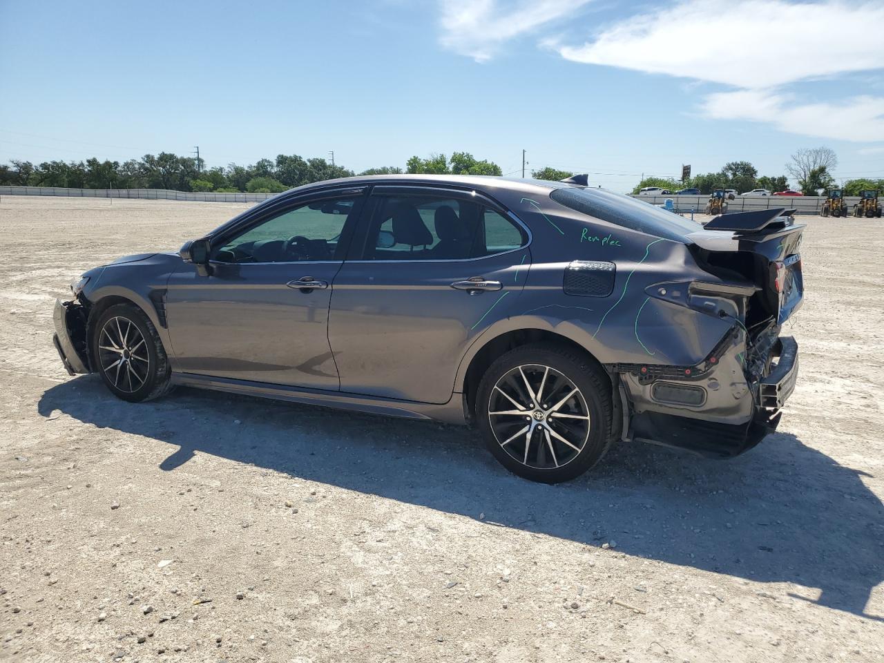 2023 Toyota Camry Se Night Shade - Фото 2