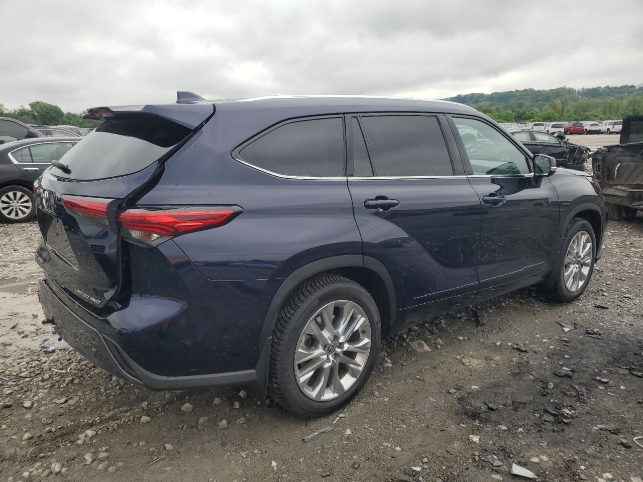 2020 Toyota Highlander Limited - Фото 3