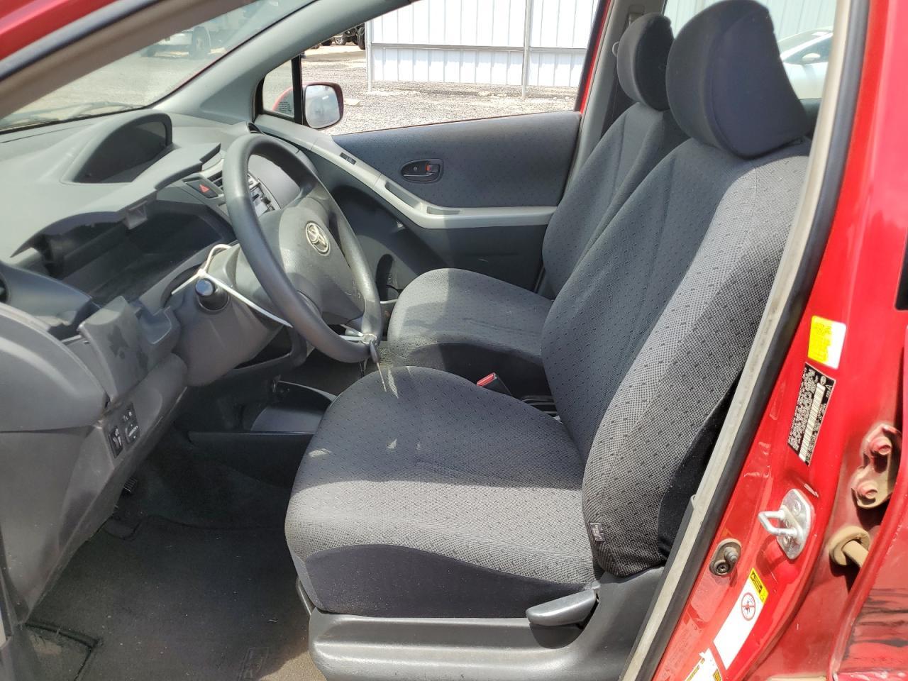 2011 Toyota Yaris - Фото 7