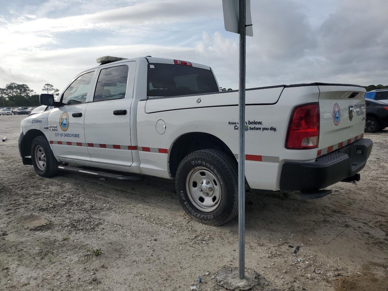 2014 Ram 1500 St - Image 2