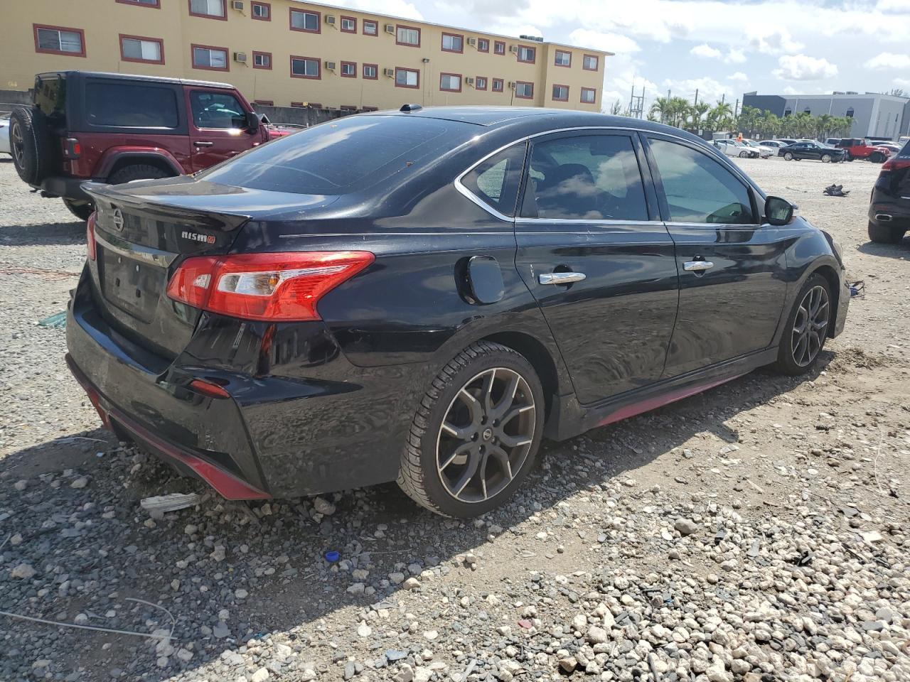 2017 Nissan Sentra Sr Turbo - Фото 3