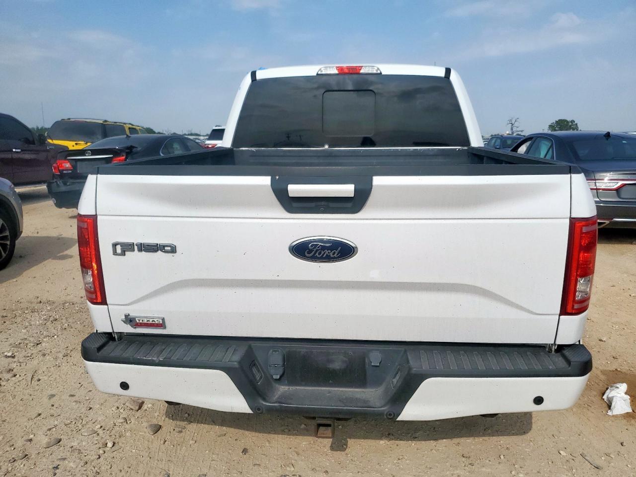 2016 Ford F150 Supercrew - Фото 6
