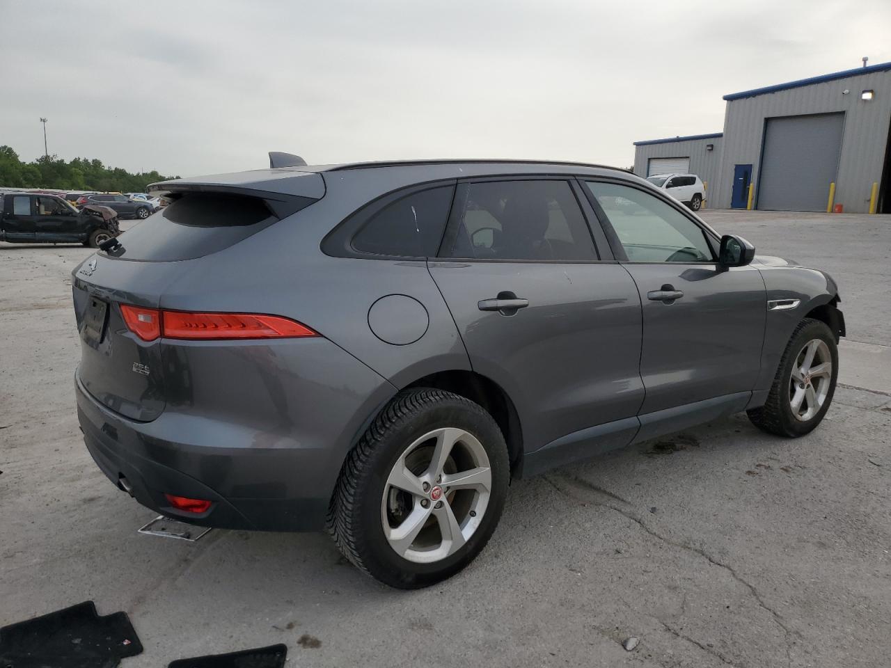 2018 Jaguar F-Pace Premium - Фото 3