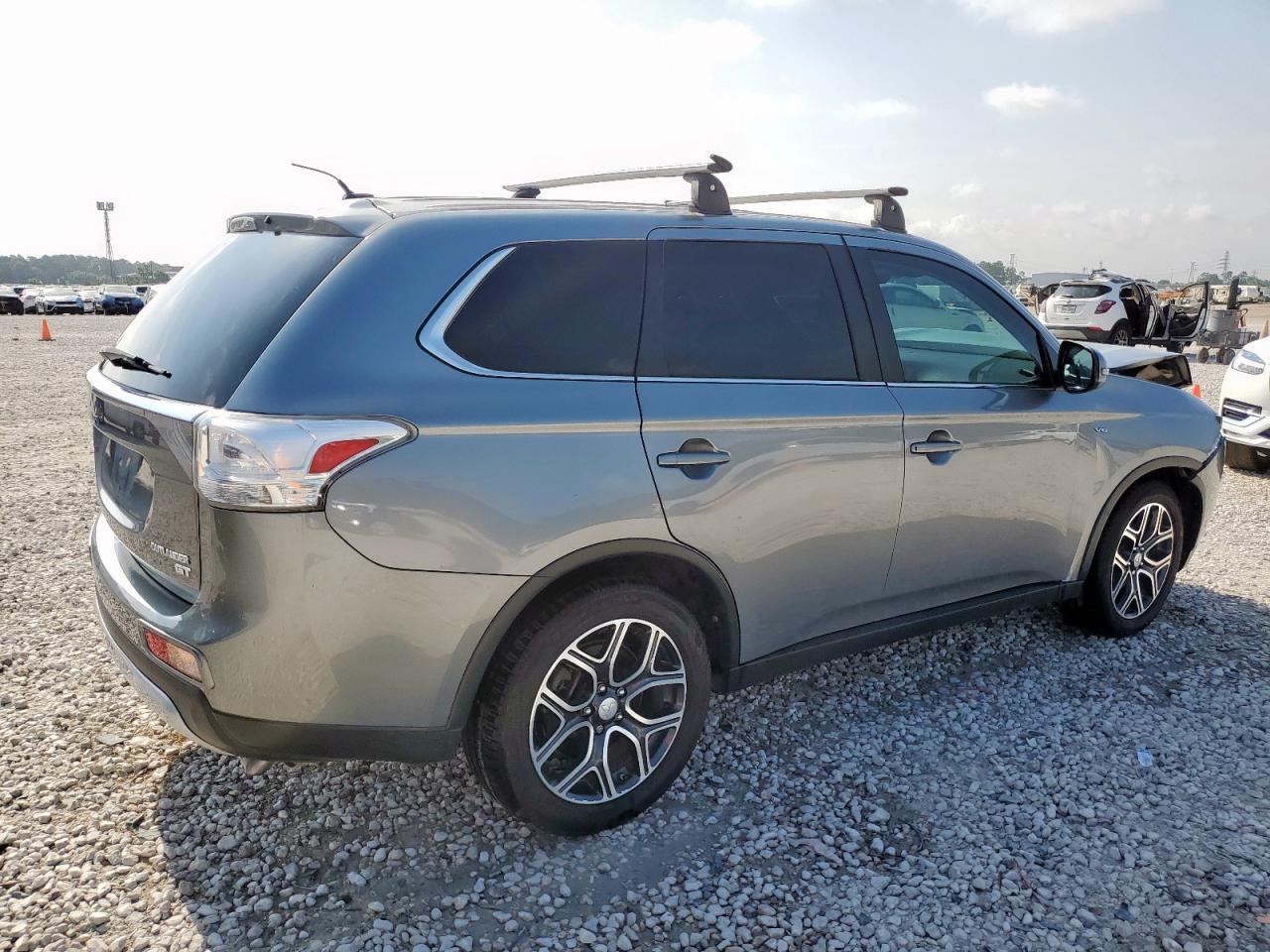 2015 Mitsubishi Outlander Gt - Фото 3