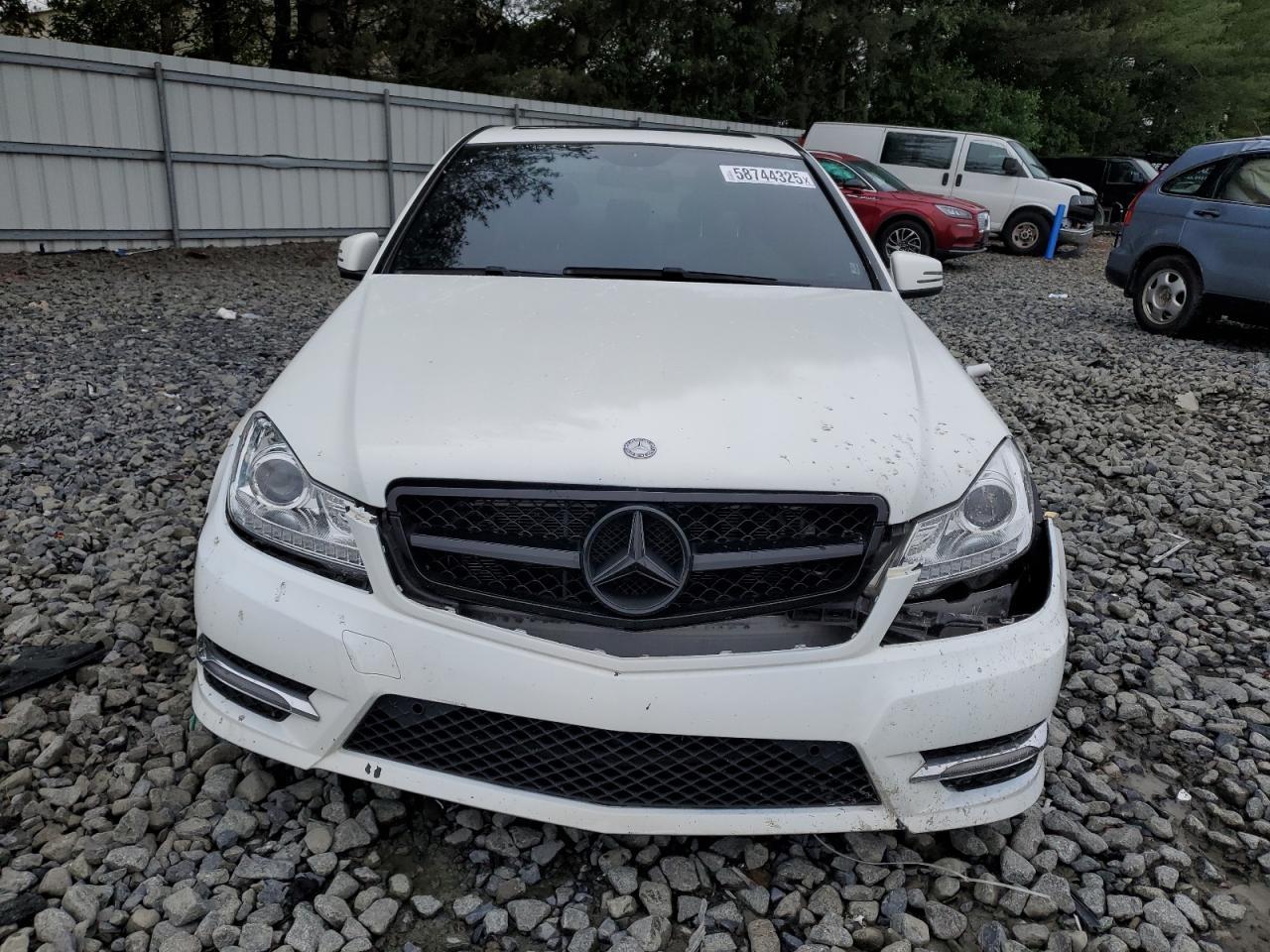 2013 Mercedes-Benz C 300 4Matic - Фото 5